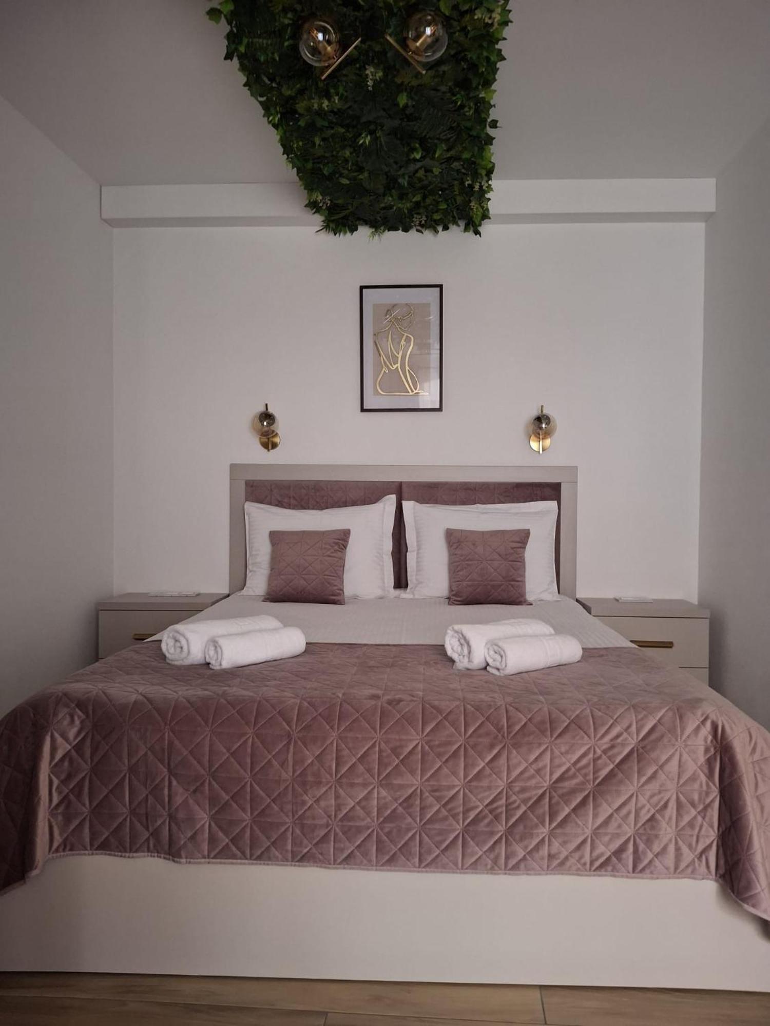 Vali House Apartment Sibiu Bagian luar foto